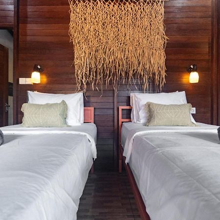 Mad Monkey Nusa Lembongan Luaran gambar