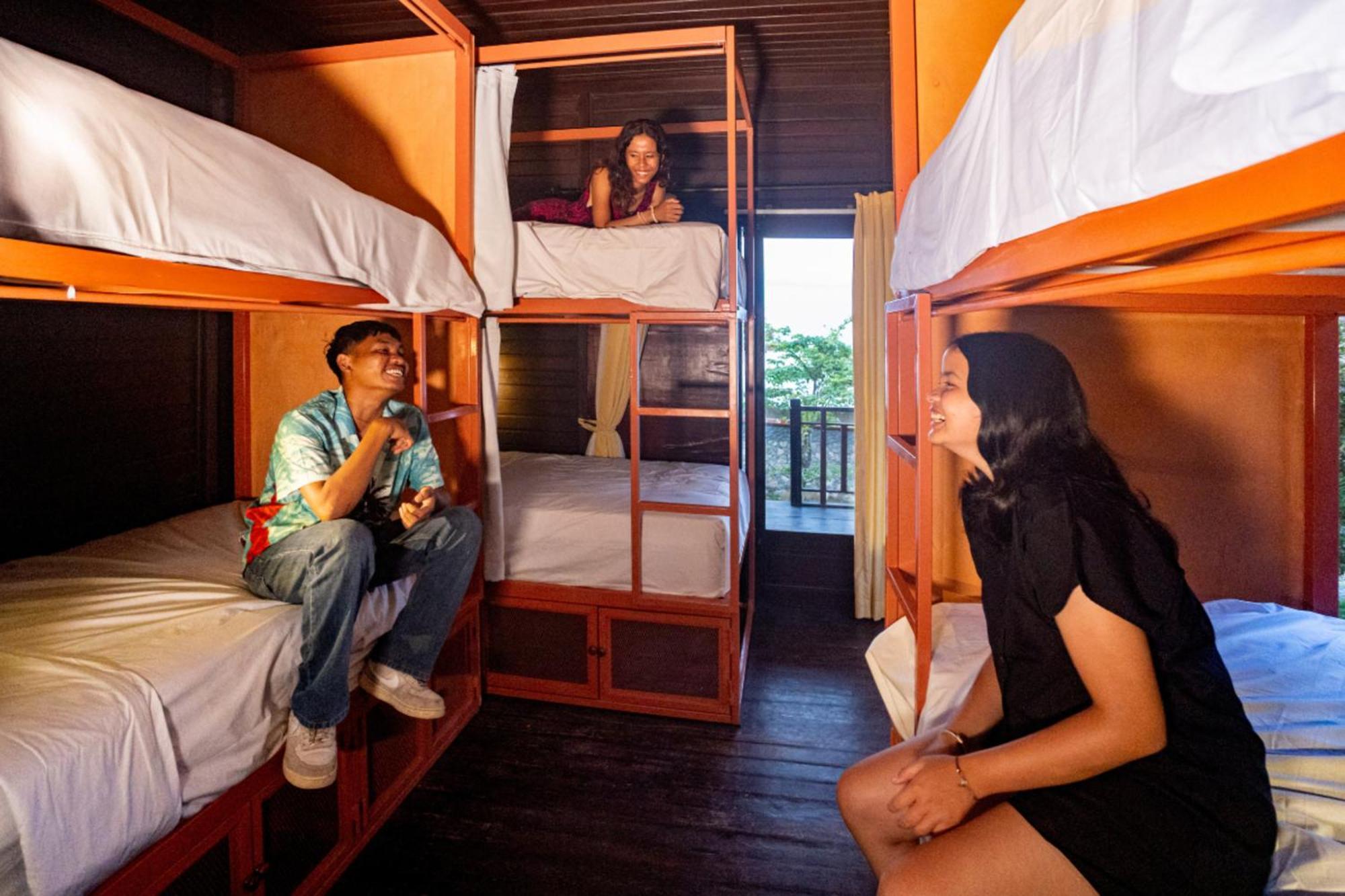 Mad Monkey Nusa Lembongan Luaran gambar